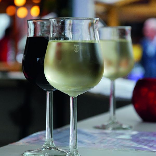 Weinfest Weingläser